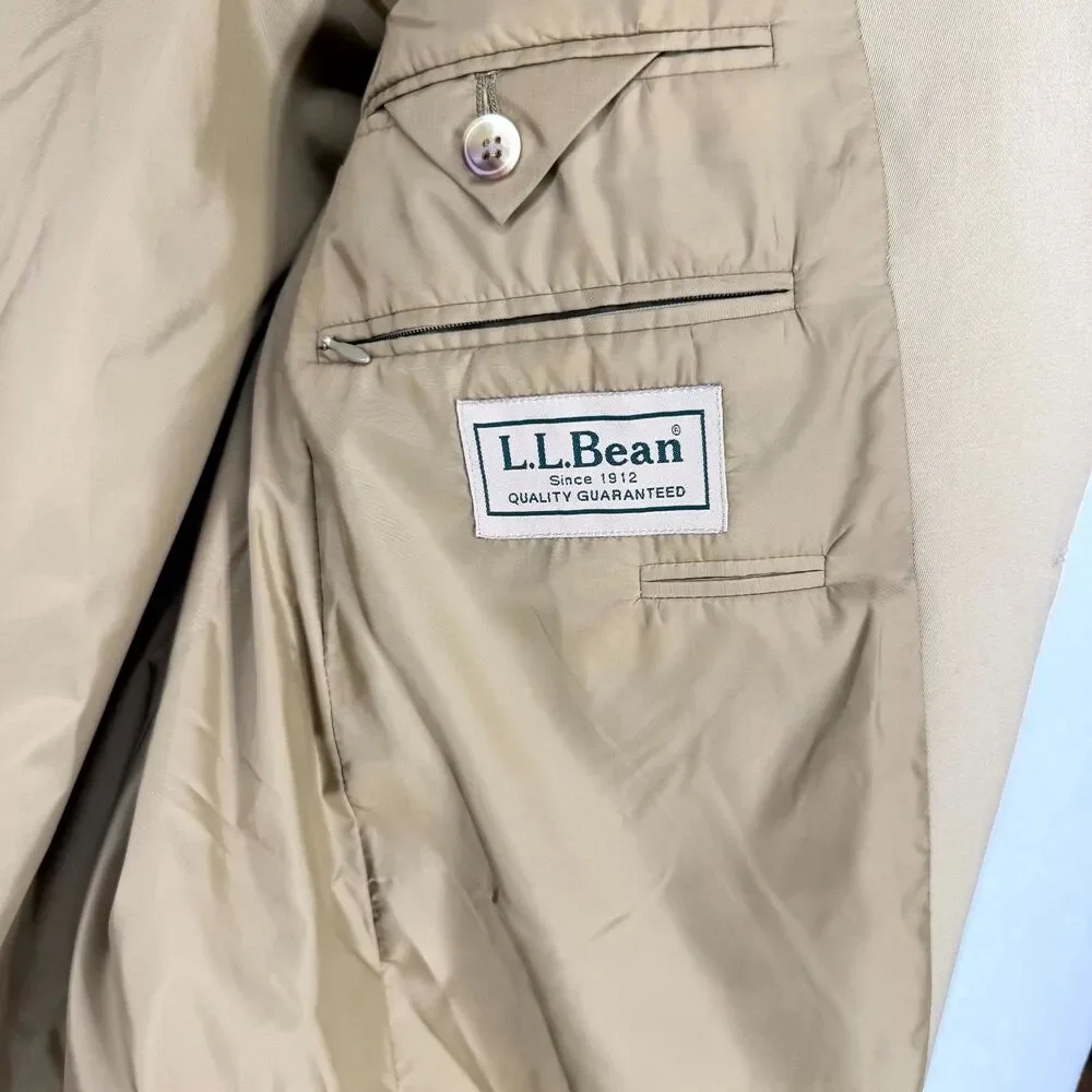 L. L. Bean Dark Beige‎ Blazer with Gold Buttons Mens Size 42 R